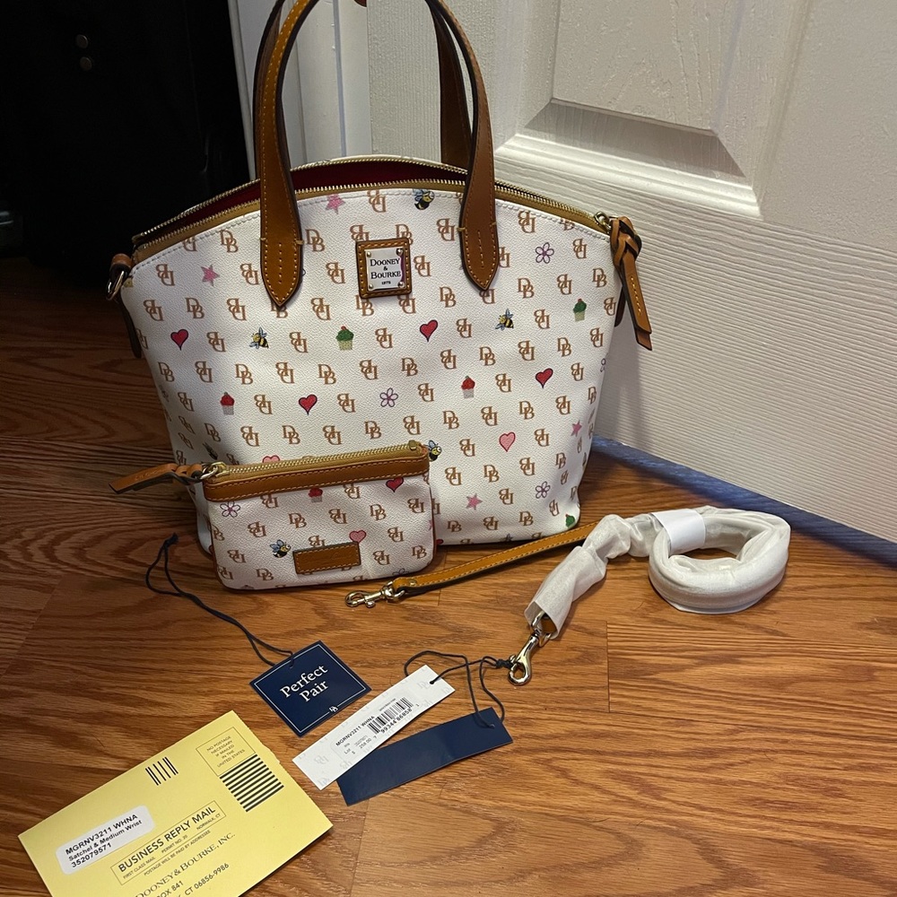 Dooney and Bourke Greta Novelty satchel